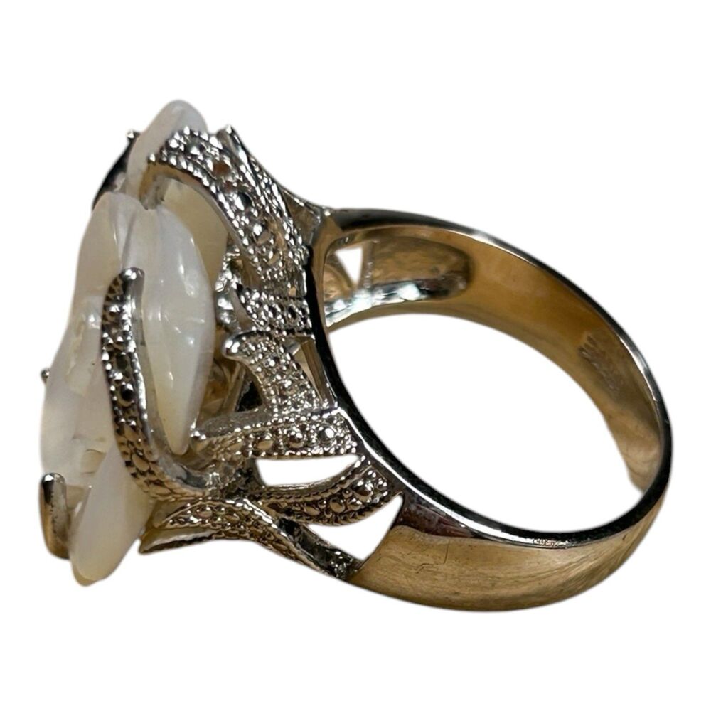 Carved Mother of Pearl Rose Statement Ring 10K Gold Electroplate Size 8.75 - Picture 4 of 5